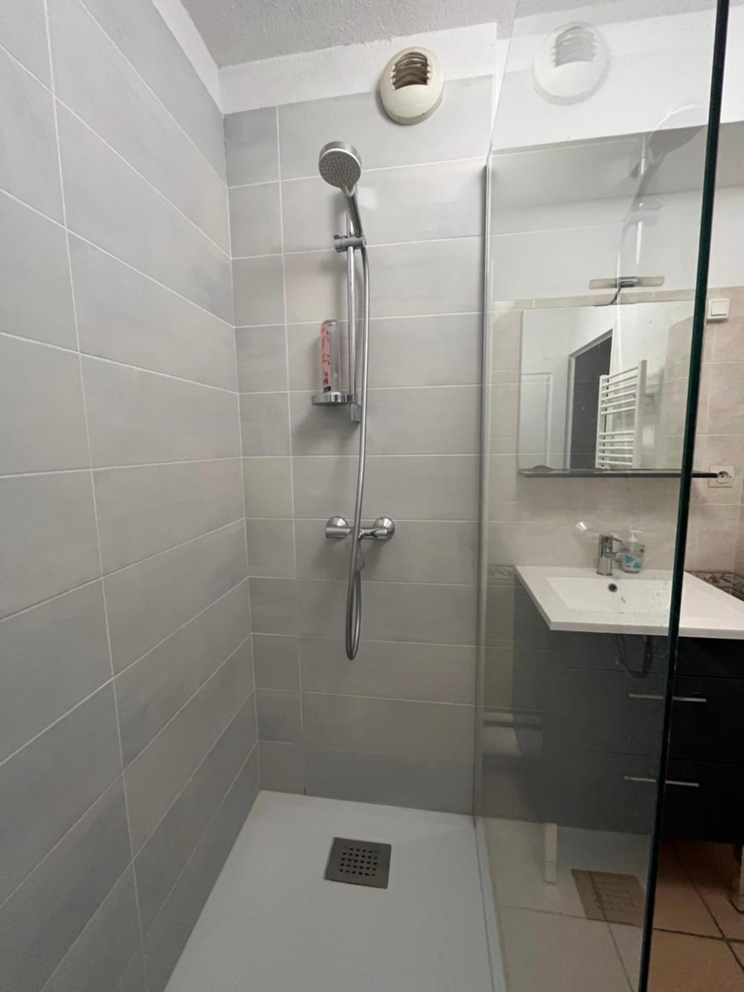 Beaux Arts T3 Duplex, Renove Lumineux + Garage Apartment Монпелие Екстериор снимка